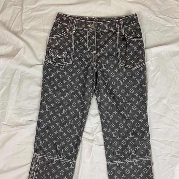 Black Louis Vuitton Denim Monogram Capri Pants - Picture 4 of 4